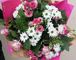 Bouquet de fleurs pour la fête des mères à Audruicq